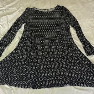 Stretchy Black and White Patterned Dress